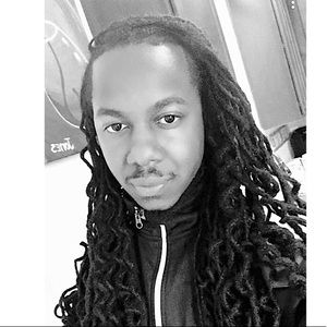 Meet your Posher, Corey